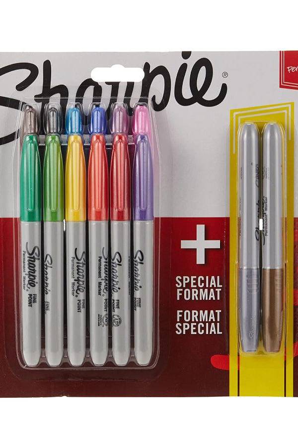 Sharpie Permanent Markers, Fine Point, Assorted Colors, 12 Count + 2 Metallic