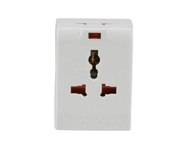 Oshtraco 3 Pin, 1 x 13 Amp Multi, 2 x 2 Pin Adaptor (OTC-944L)